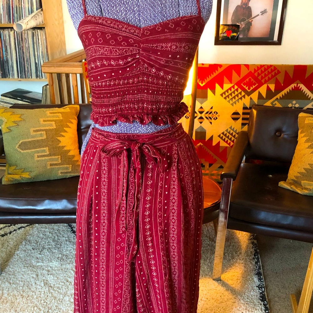 2 piece maroon pant set size M